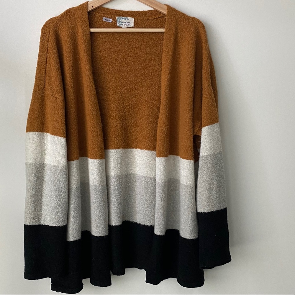Colorblock neutral and slouchy cardigan